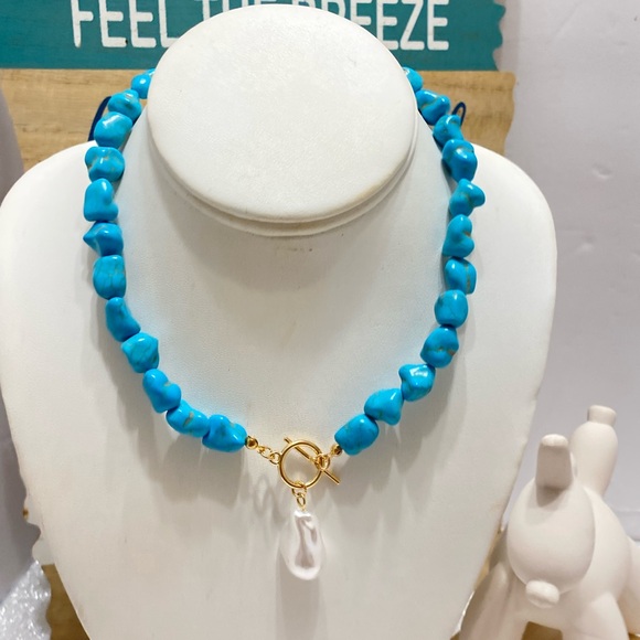 NEW ARRIVAL CHUNKY STATEMENT NECKLACE - Picture 7 of 8